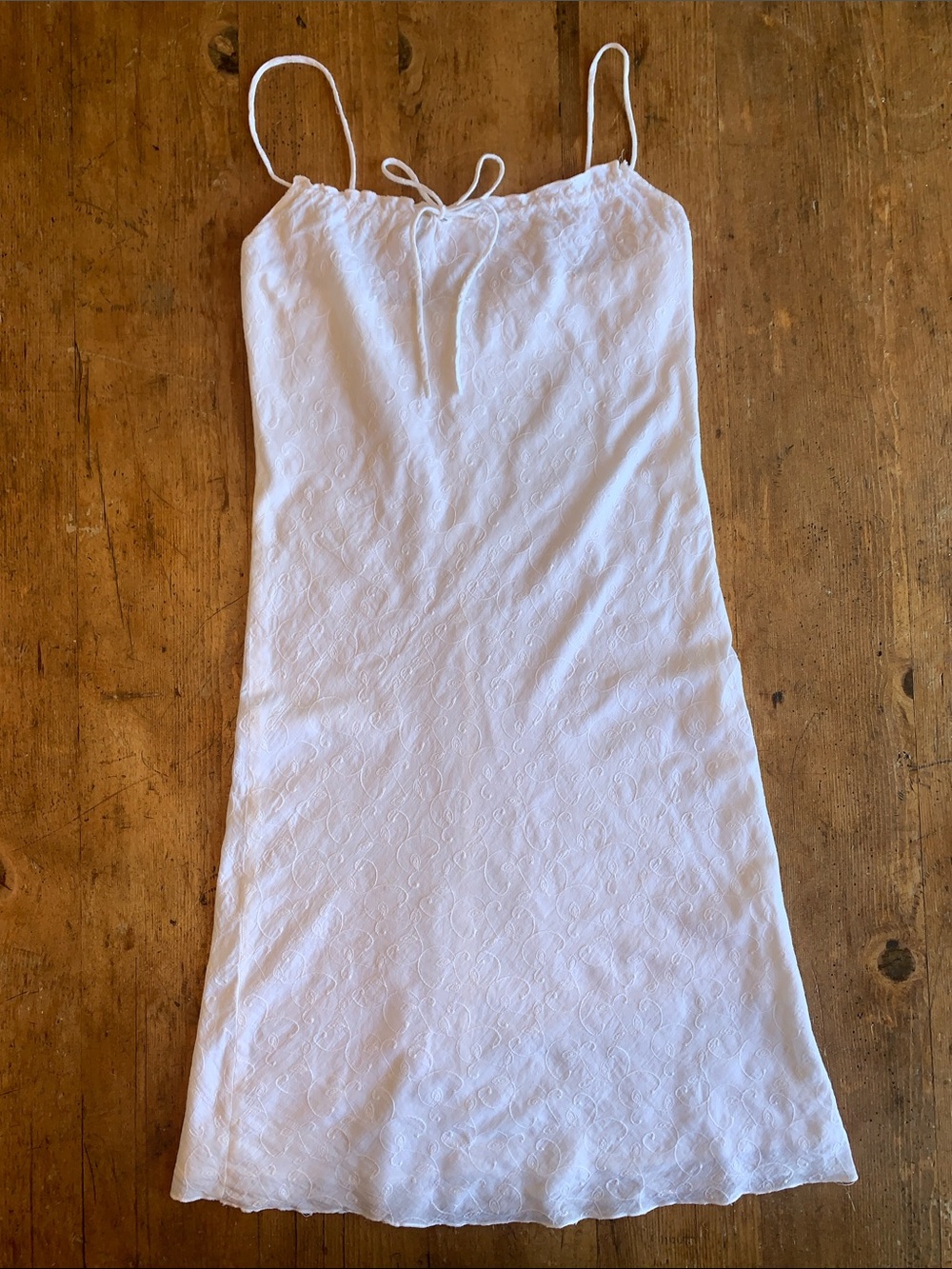 GENERATION Y 90s White Lightly Embroidered Slip Dress